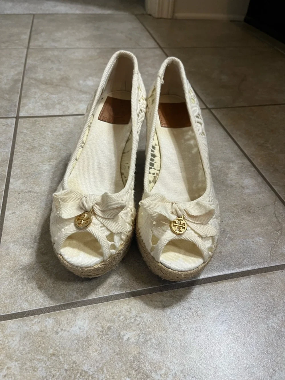 Tory Burch Lace Espadrille Wedge Peep-Toe Pumps in Cream - Picture 2 of 4